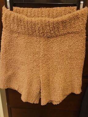 SKIMS Plush High-Waist Teddy Shorts - Tan